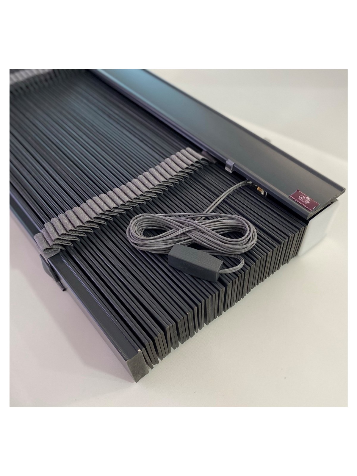 10953157967922-1200x1600